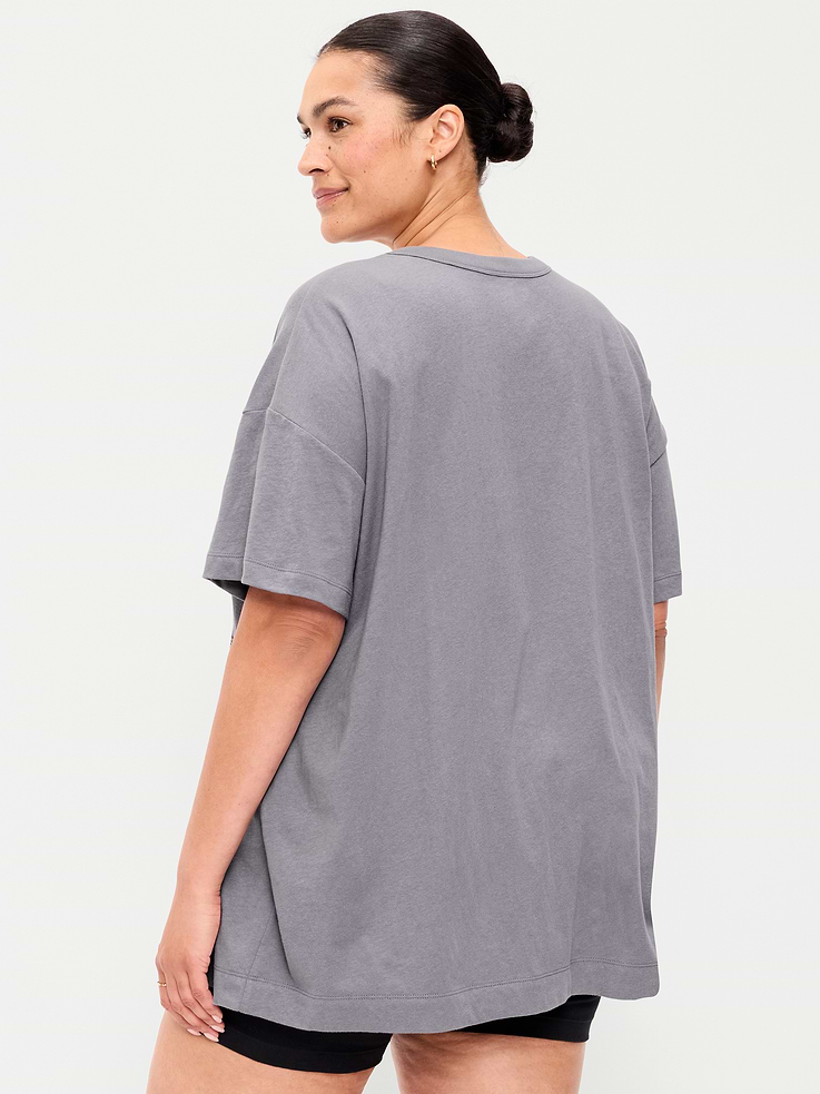 L'image numéro 7 présente T-shirt long surdimensionné à imprimé