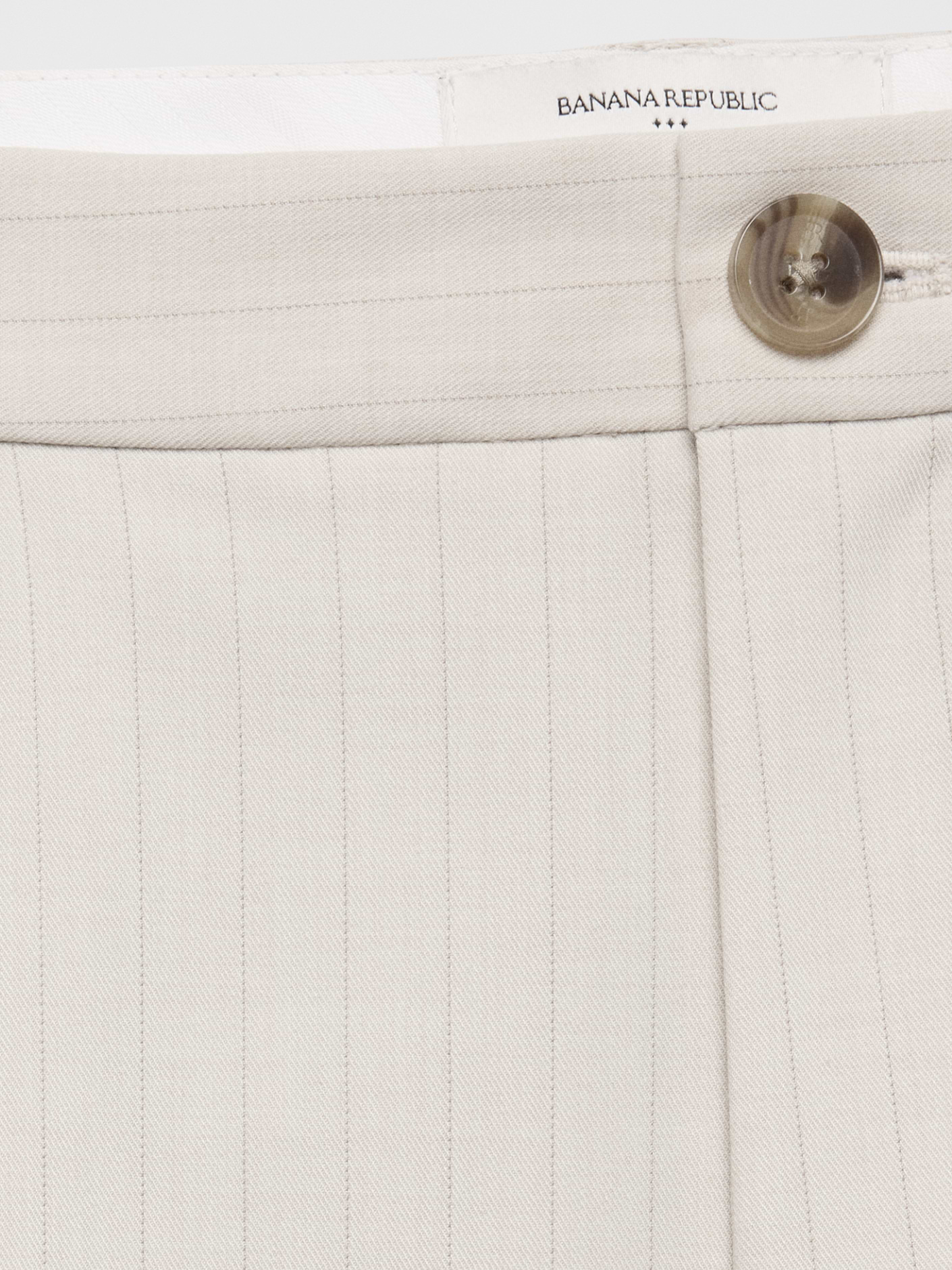 Image number 2 showing, Straight-Leg Mid-Rise Relaxed Trouser