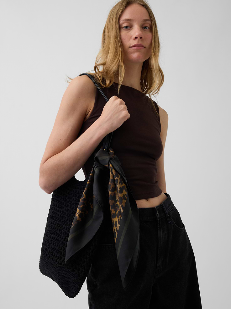 Image number 2 showing, 100% Silk Bandana