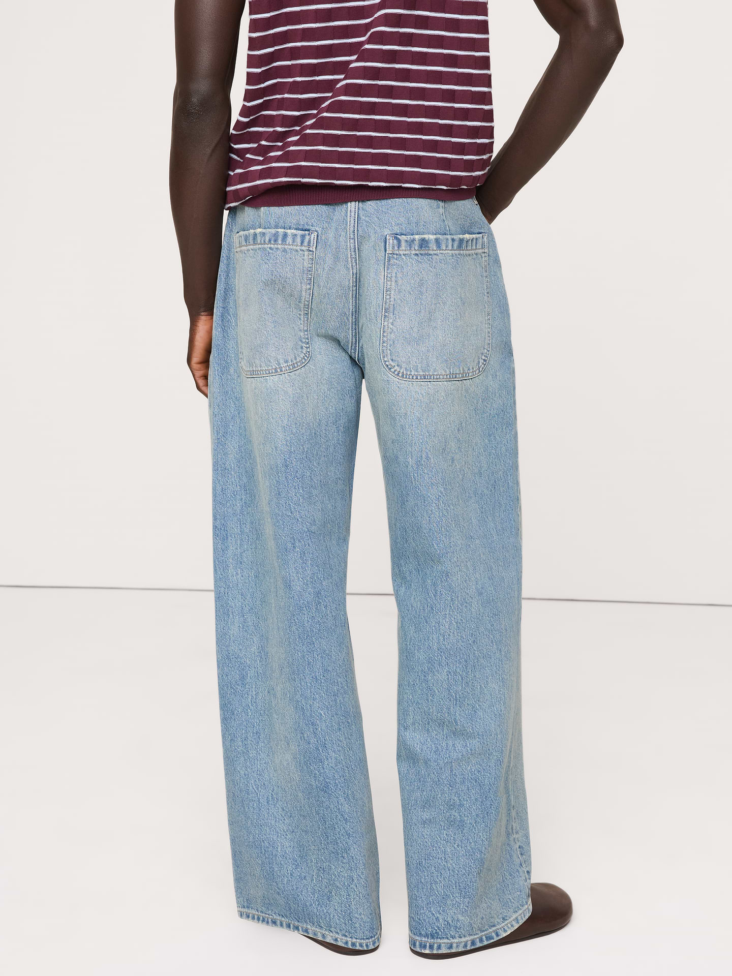 L'image numéro 7 présente Jean ample