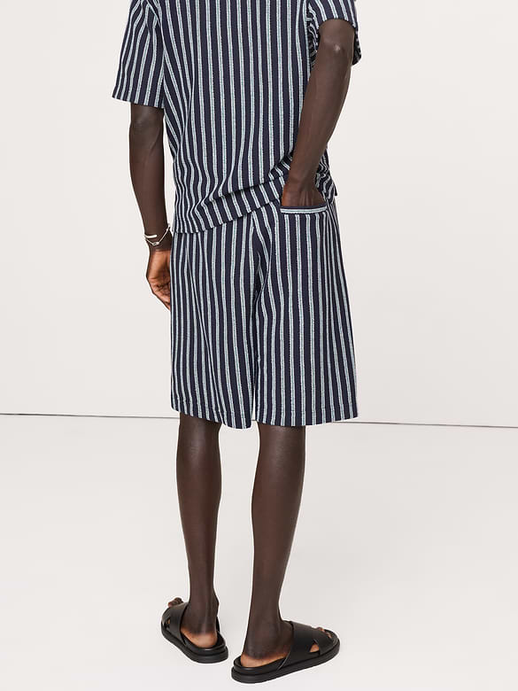 Jacquard Stripe Pleated Pull-On Short