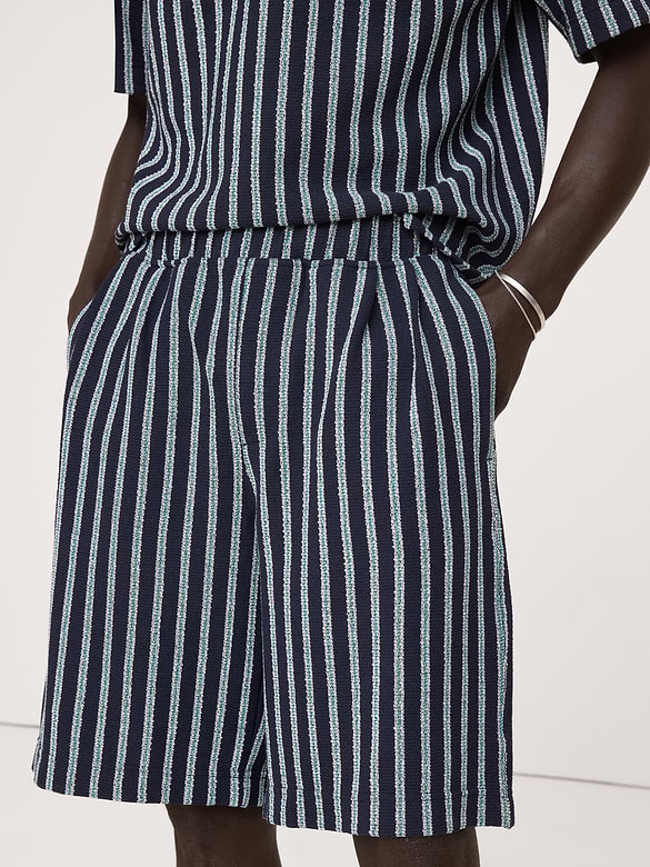 Jacquard Stripe Pleated Pull-On Short