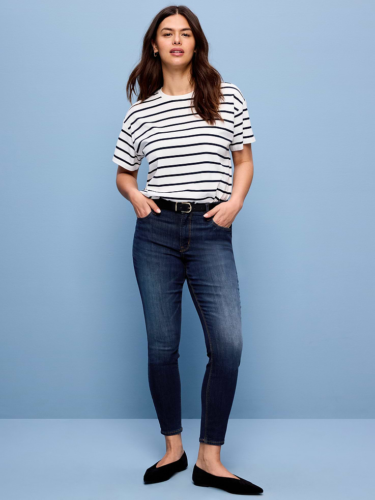 Image number 7 showing, Mid-Rise Rockstar Super-Skinny Jeans