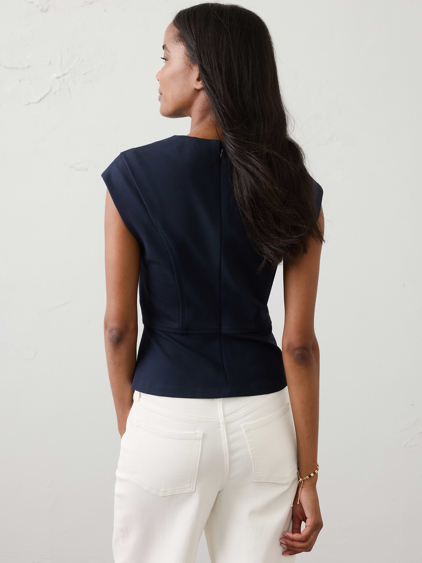 Image number 2 showing, Seamed Hourglass Top