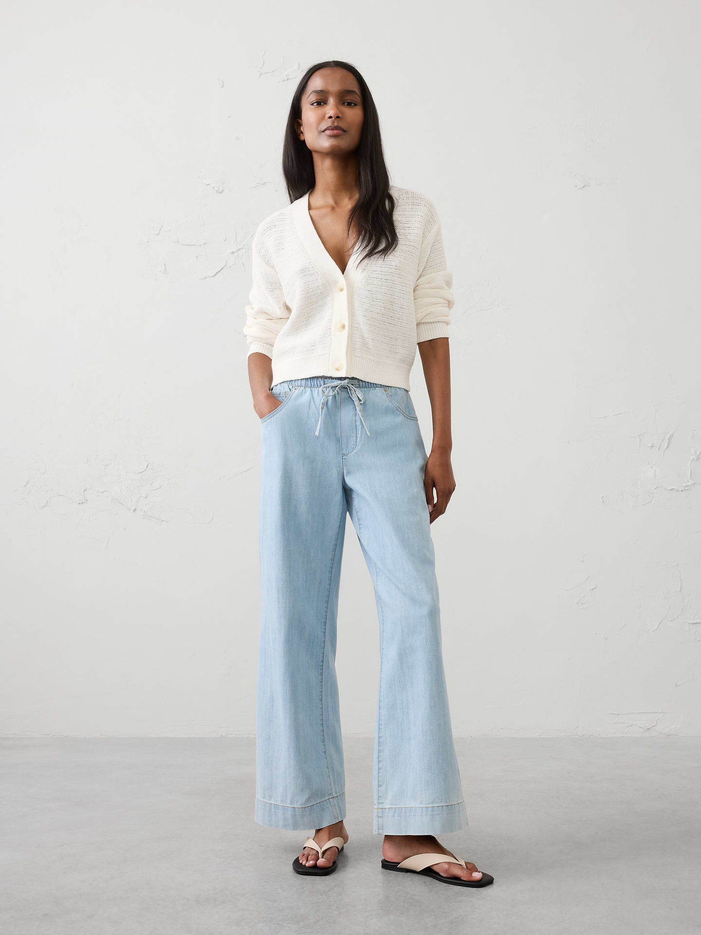 Image number 1 showing, Wide-Leg Mid-Rise Summerweight Pull-On Jean