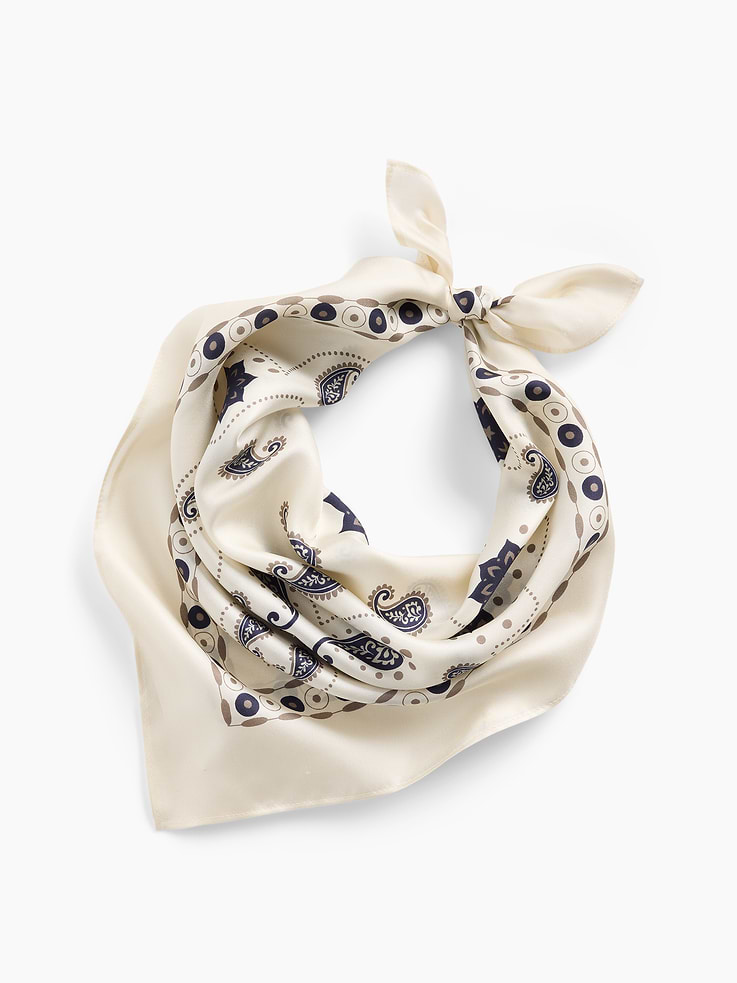Image number 3 showing, 100% Silk Bandana
