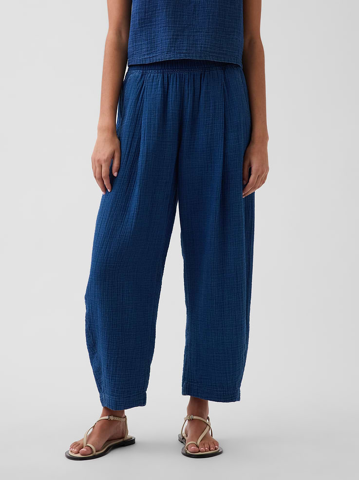L'image numéro 2 présente Pantalon confort baril en denim de gaze de coton