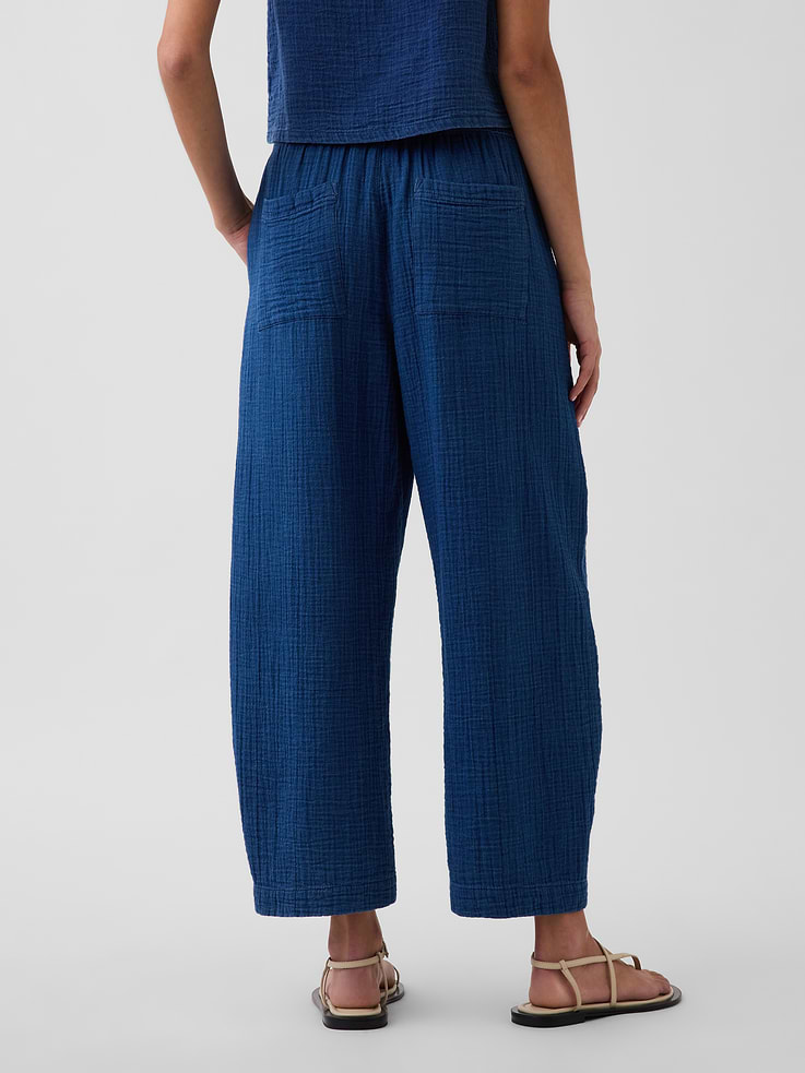L'image numéro 4 présente Pantalon confort baril en denim de gaze de coton