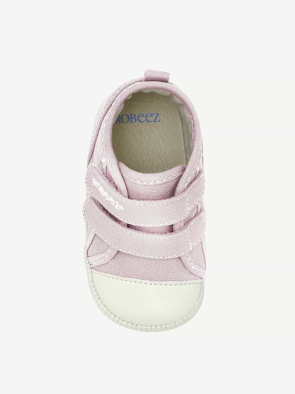 Robeez Joleen First Kicks