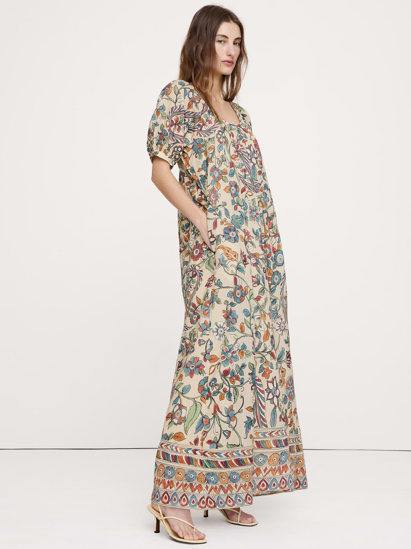 Image number 4 showing, Lightweight Cotton Scoop-Neck Maxi Dress