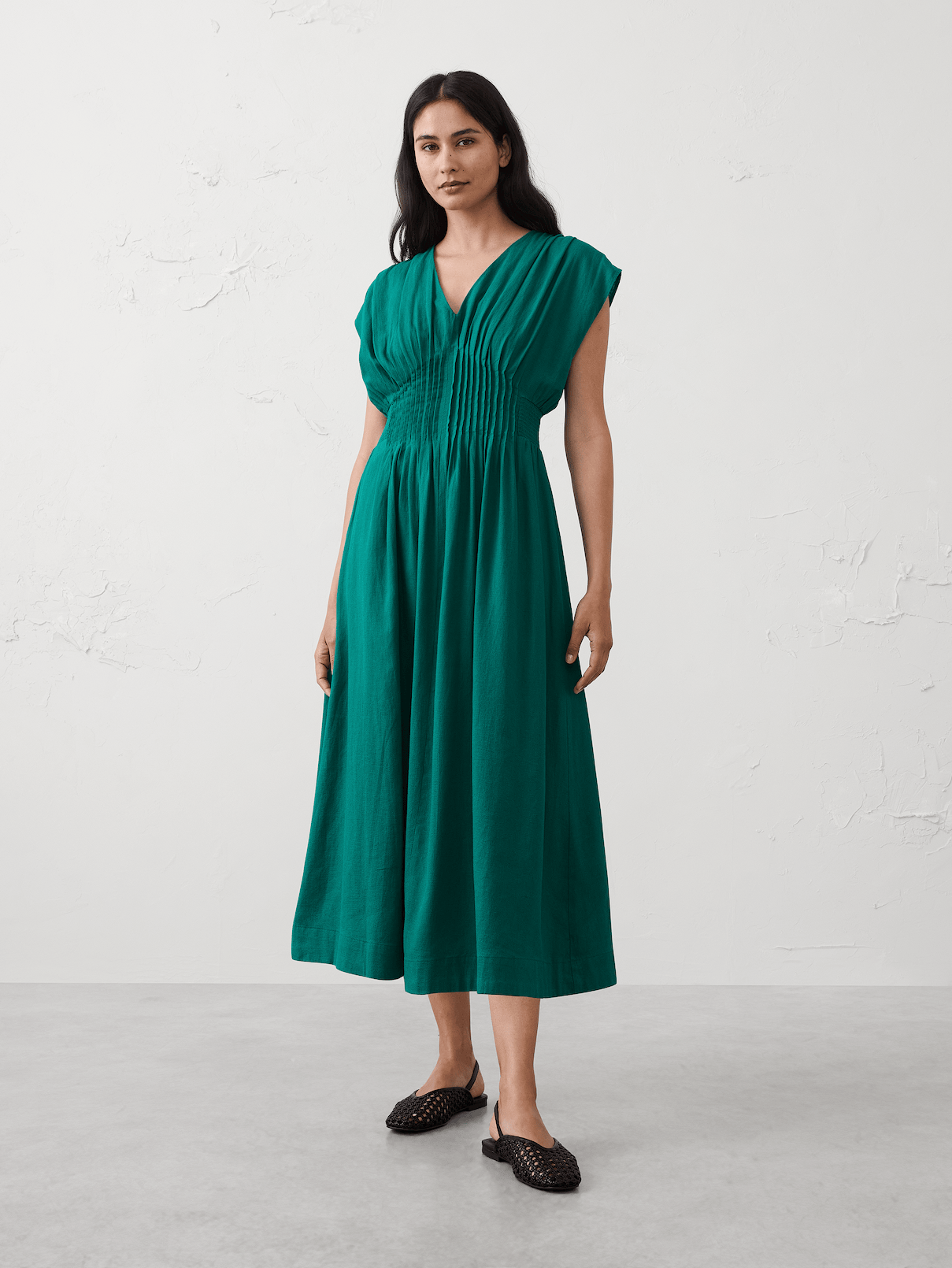 Linen-Blend Pleated-Waist Midi Dress