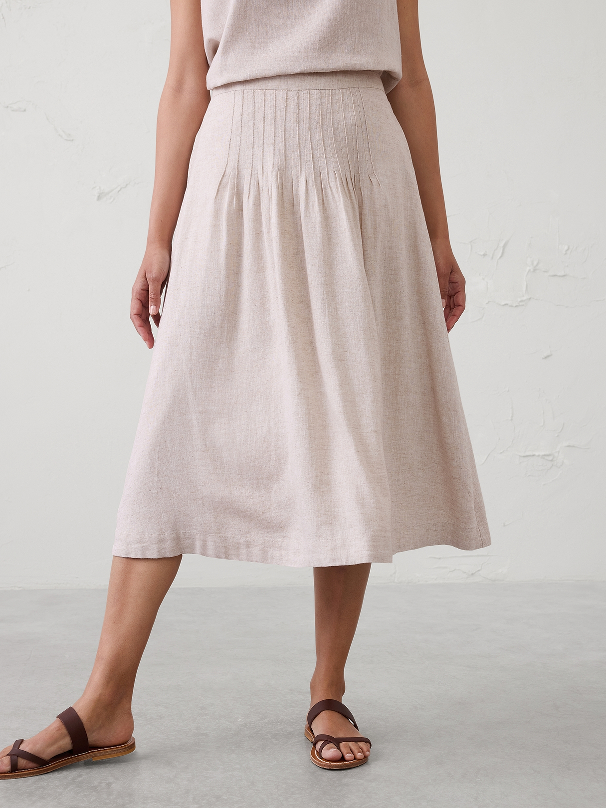 Linen-Blend Pintuck Midi Skirt | Banana Republic Factory