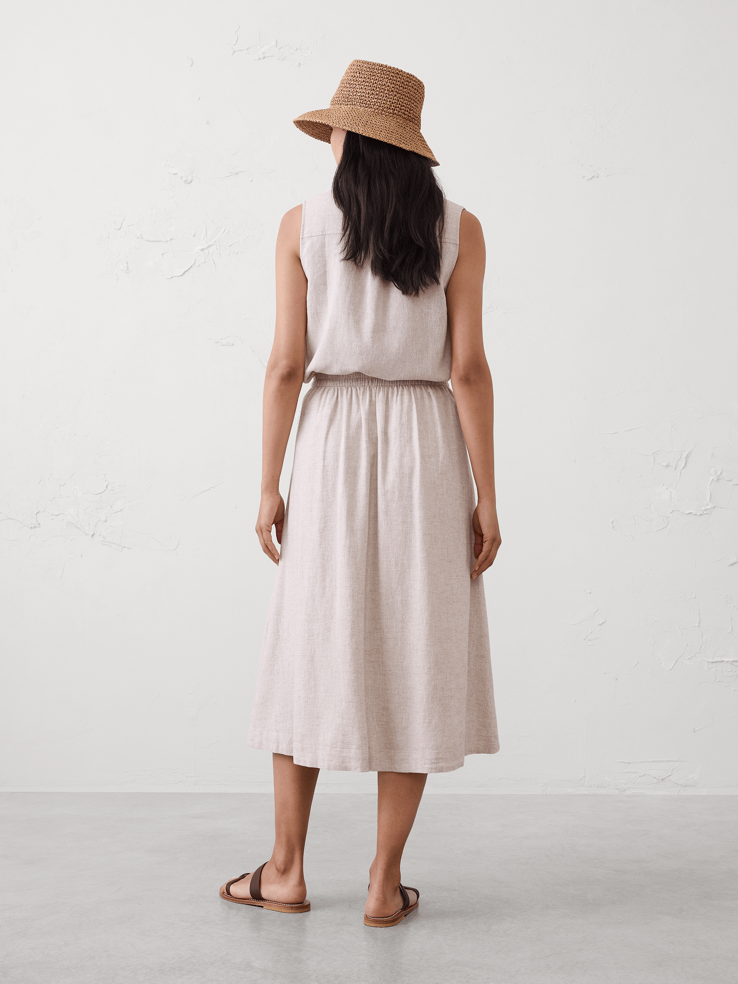 Image number 2 showing, Linen-Blend Pintuck Midi Skirt