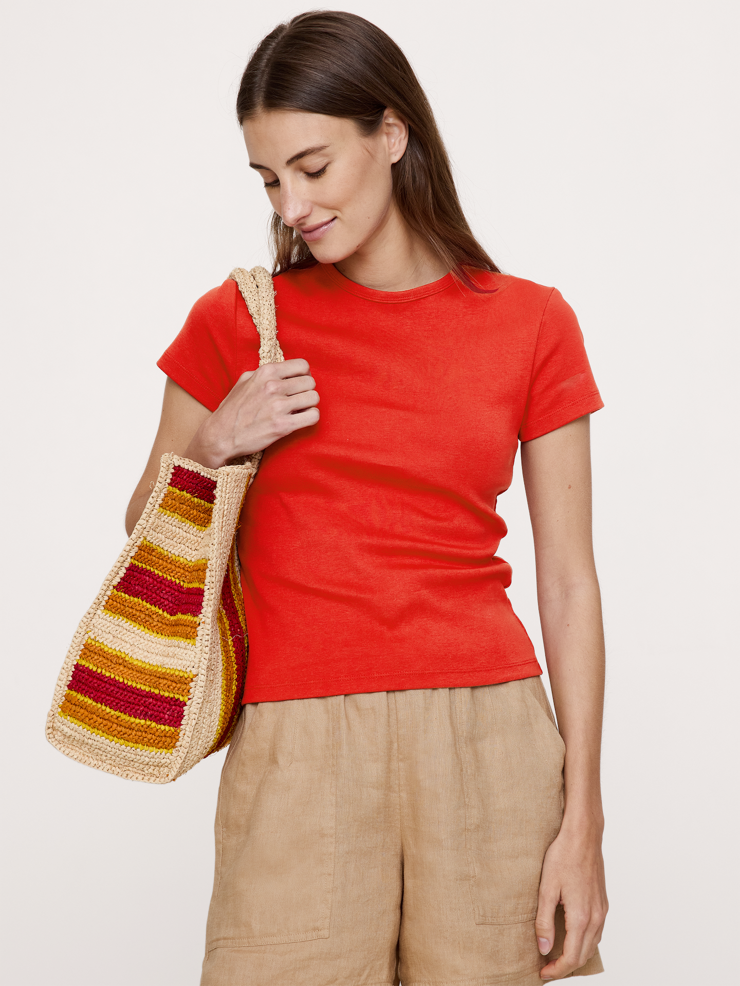 L'image numéro 1 présente T-shirt minimaliste en coton pour bébé