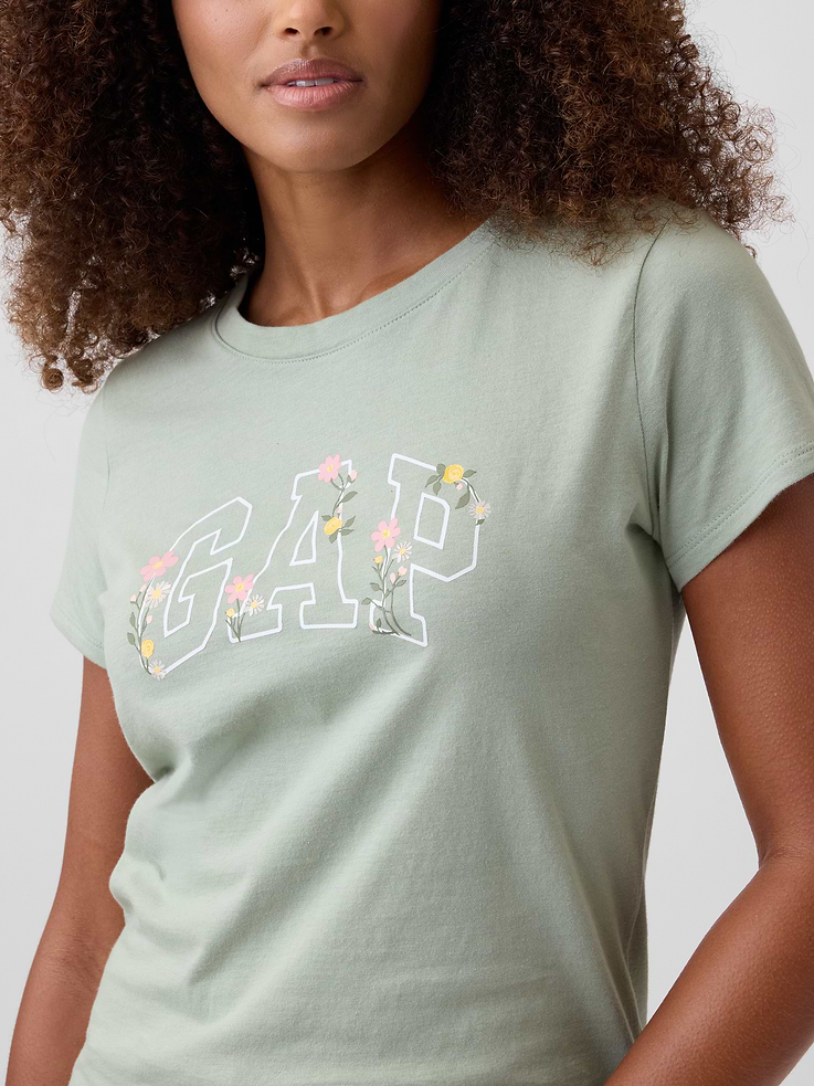 Image number 4 showing, Gap Logo T-Shirt