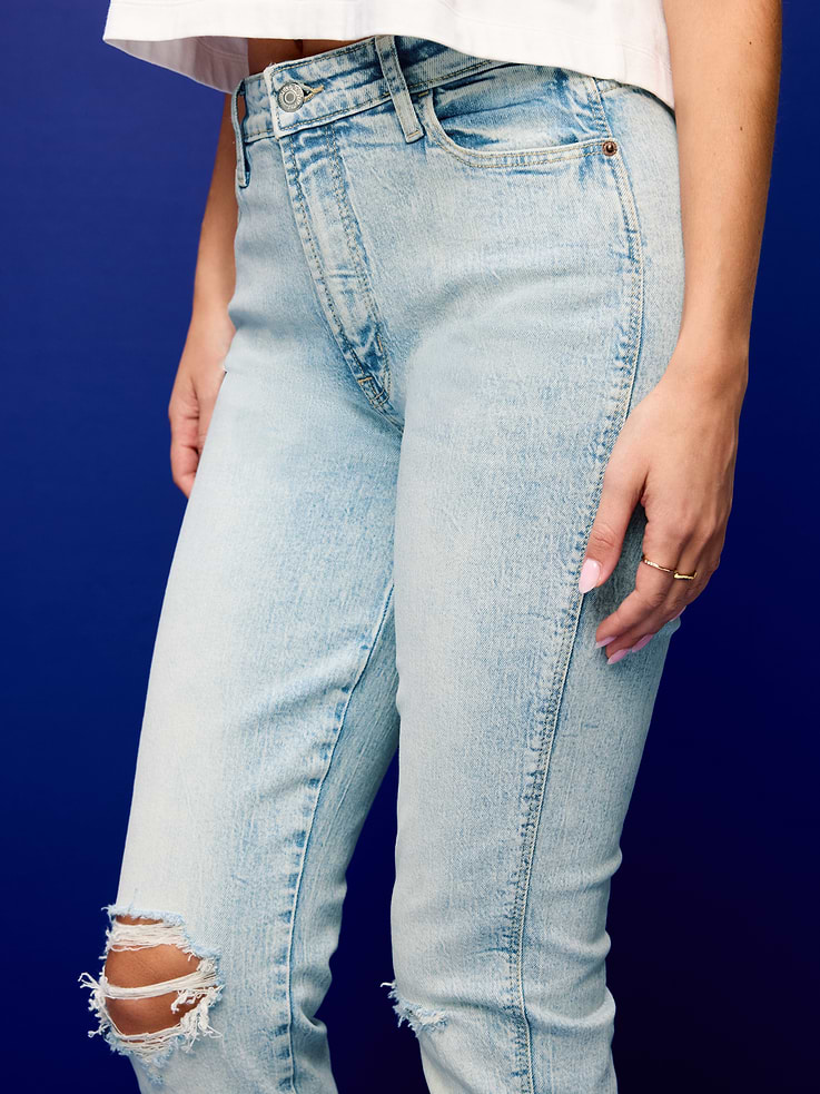 Image number 6 showing, High-Waisted Vintage Slim Jeans