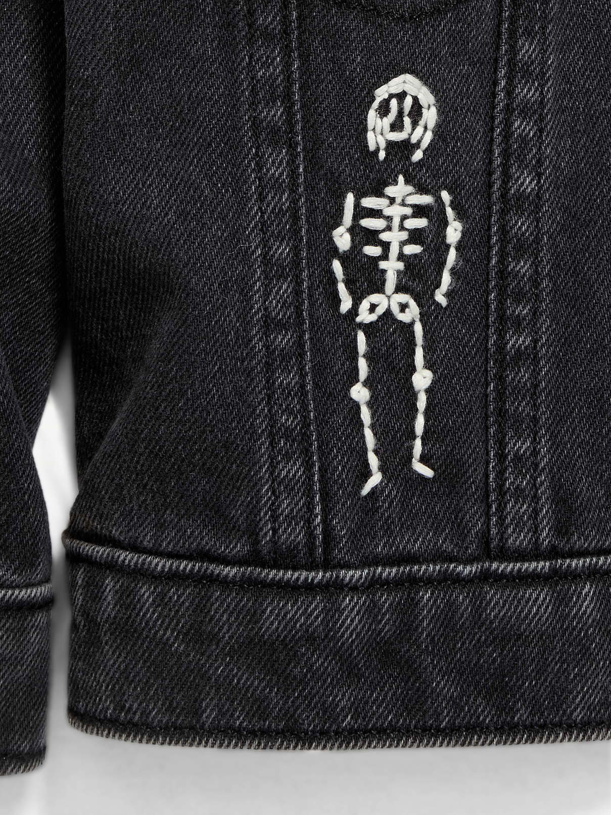 L'image numéro 2 présente Veste de camionneur surdimensionée en denim unisexe pour tout-petit