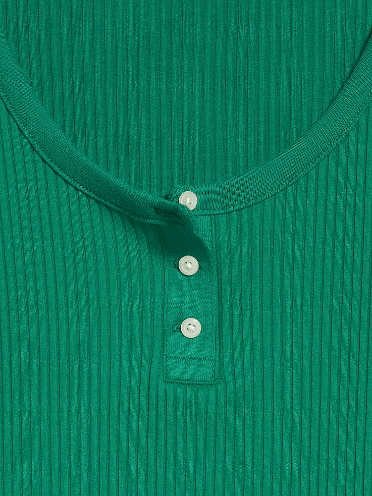 Image number 4 showing, Scoop-Neck Fitted Henley Top