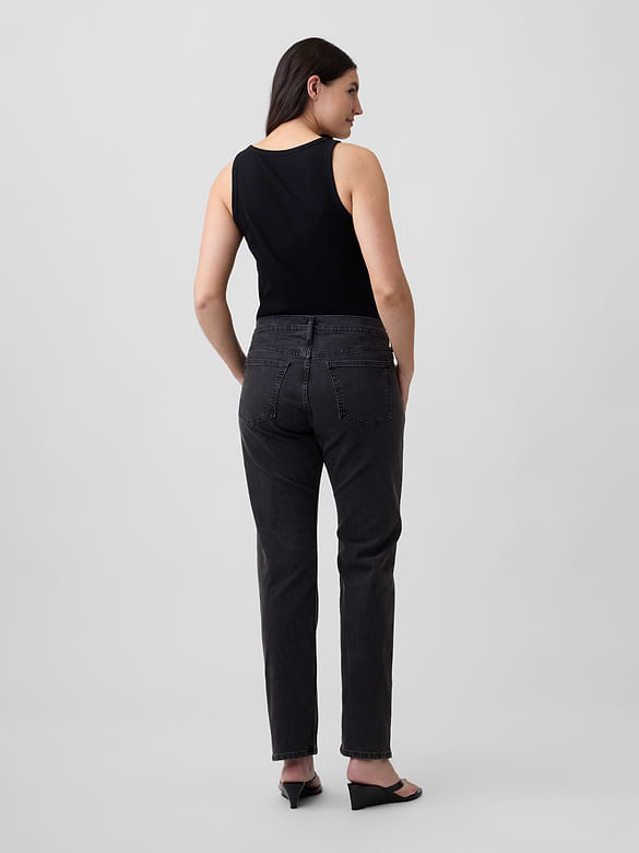 Low Rise '90s Slim Straight Jeans
