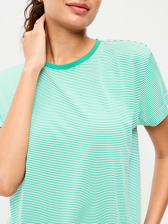 Seamless T-Shirt
