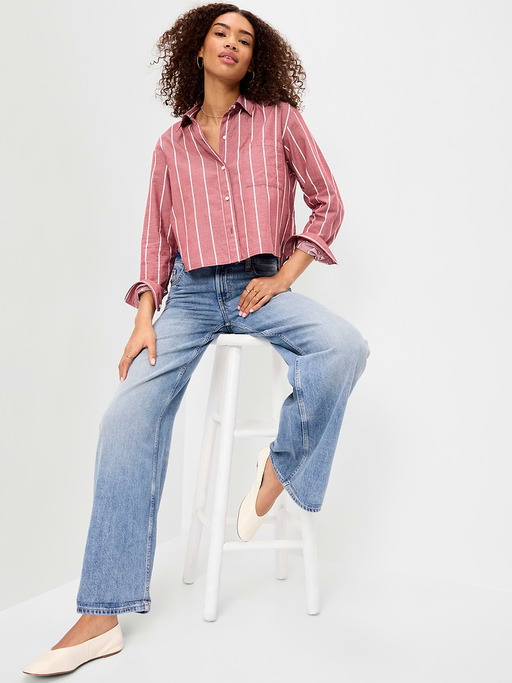 Image number 3 showing, Cropped Button-Down Shirt