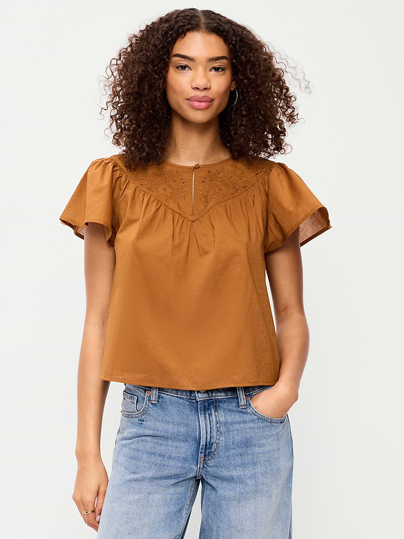 Short-Sleeve Embroidered Trousseau Top