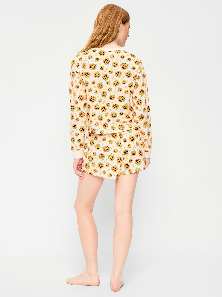 L'image numéro 2 présente Pyjama court à motif d’Halloween pour femme
