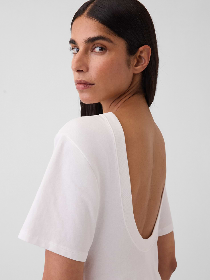 Image number 5 showing, GapStudio Scoop-Back Pocket T-Shirt