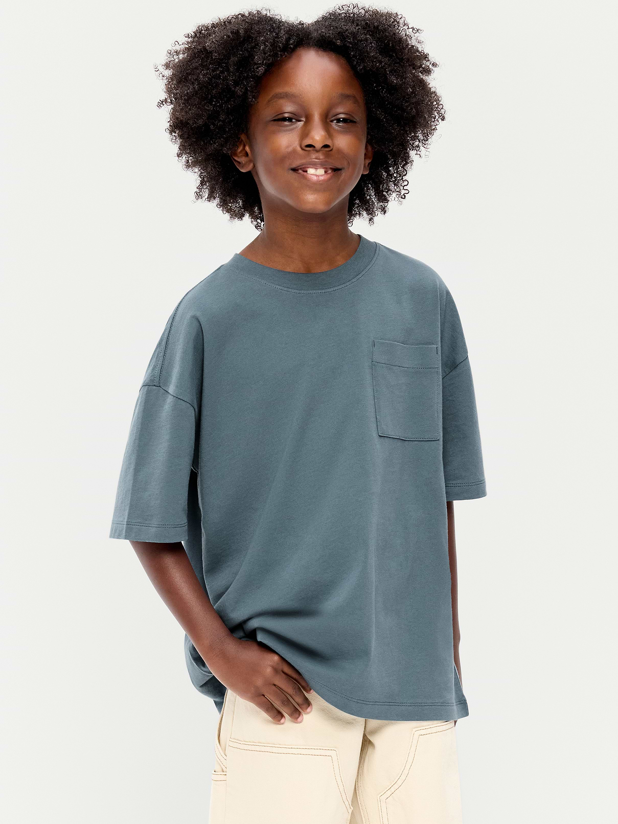 Image number 1 showing, Oversized Short-Sleeve Pocket T-Shirt for Boys