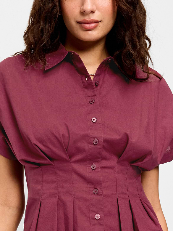 Slim-Waisted Button-Down Shirt