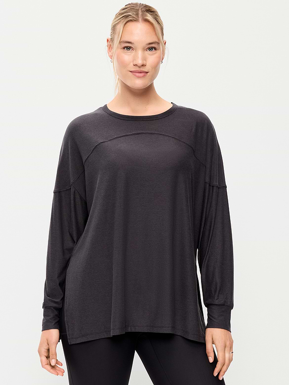 CloudMotion Long-Sleeve Tunic
