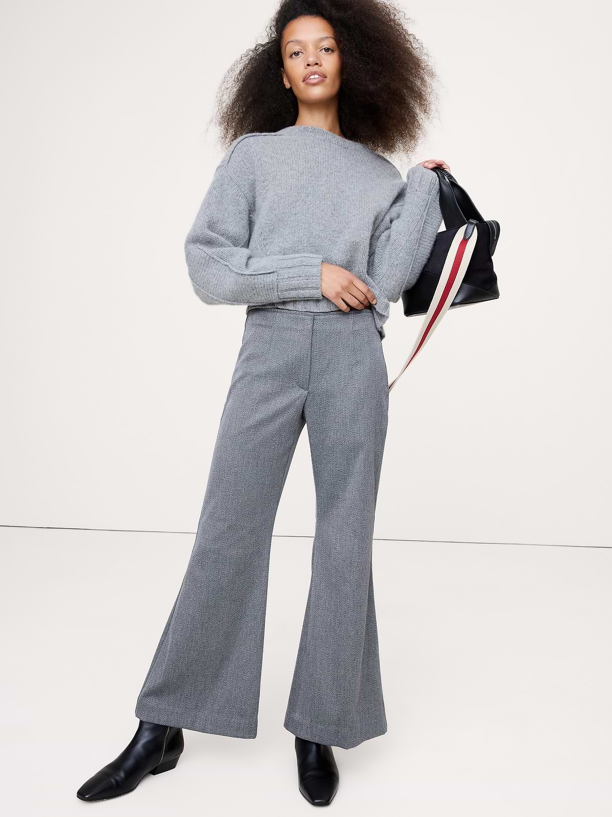 Mid-Rise Flare Italian Twill Pant | Banana Republic