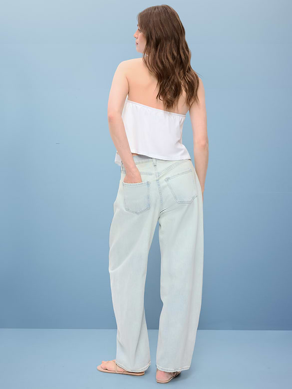 High-Waisted Rounded Wide-Leg Barrel Jeans