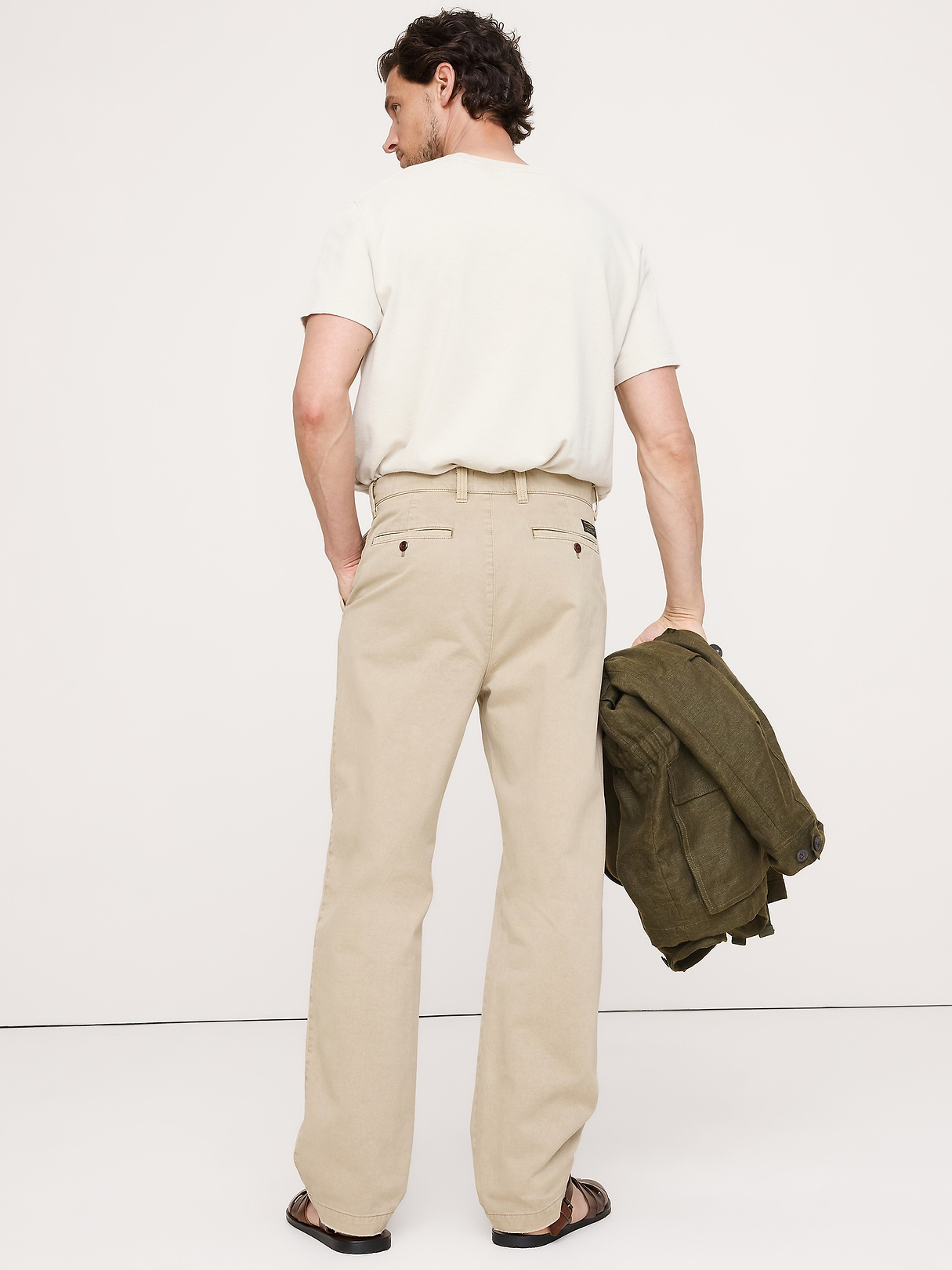 Archive Reissue Straight Pleated Chino | Banana Republic