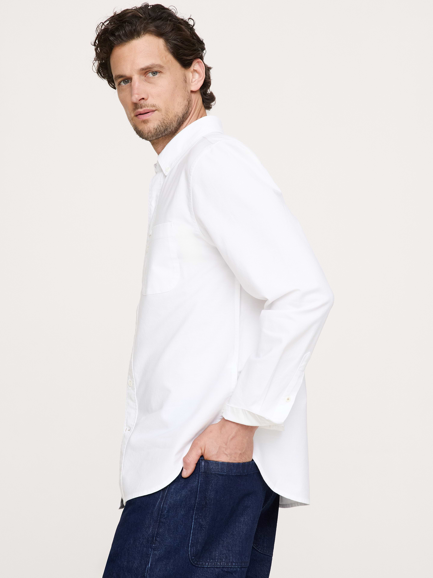 Image number 4 showing, Standard-Fit Cotton Oxford Shirt