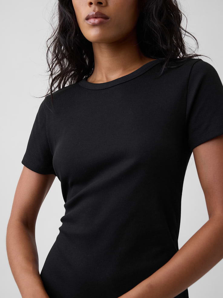Image number 3 showing, Modern Ribbed Maxi Dress