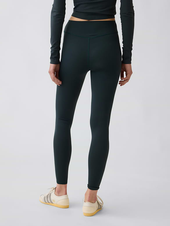 GapFit Smooth High Rise Leggings