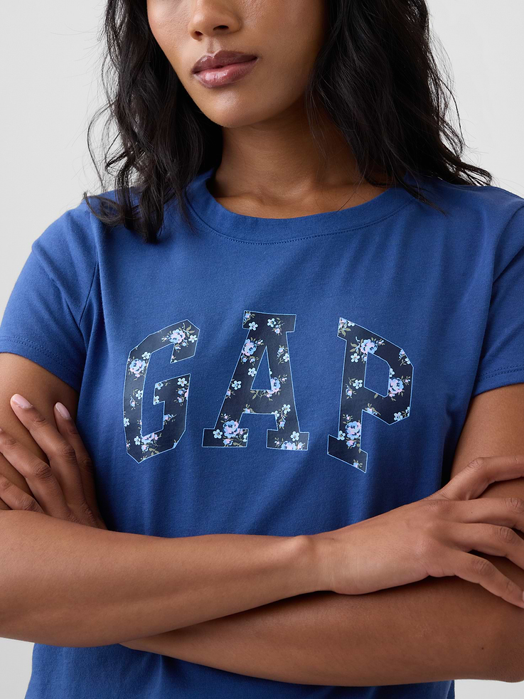 Image number 4 showing, Gap Logo T-Shirt