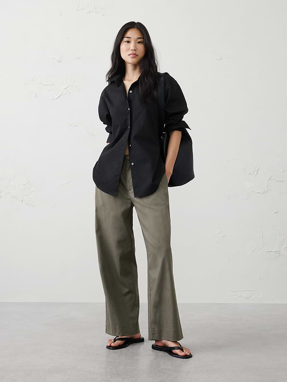 Straight-Leg High-Rise Linen-Blend Pleated Pant