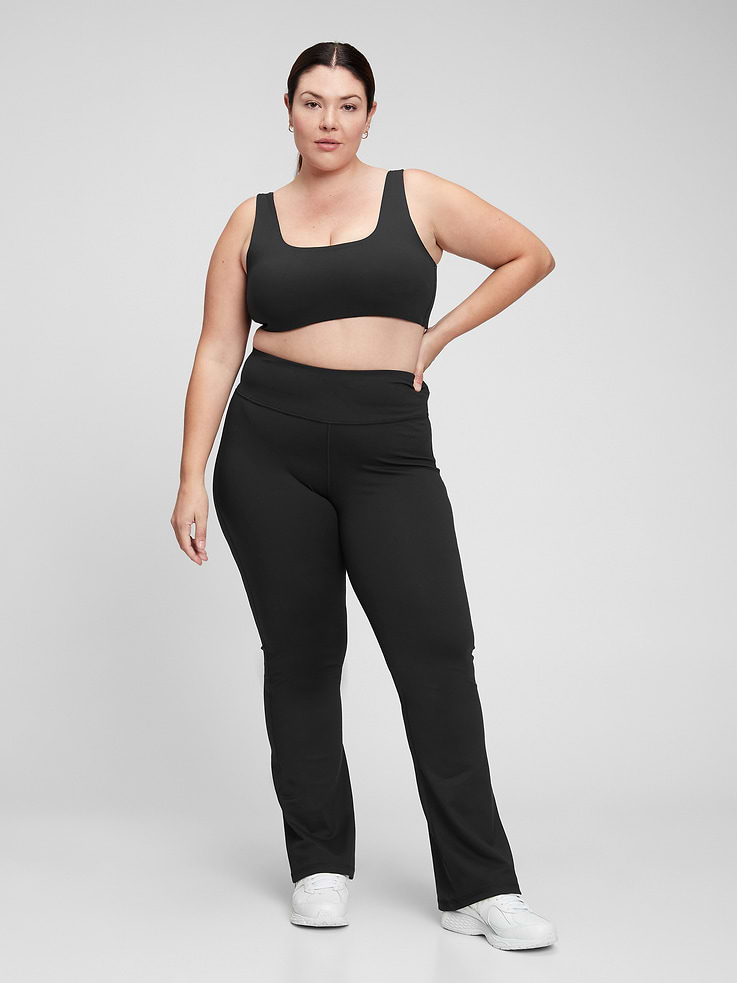 Image 6 of 8, GapFit Sky High Rise Power Flare Leggings