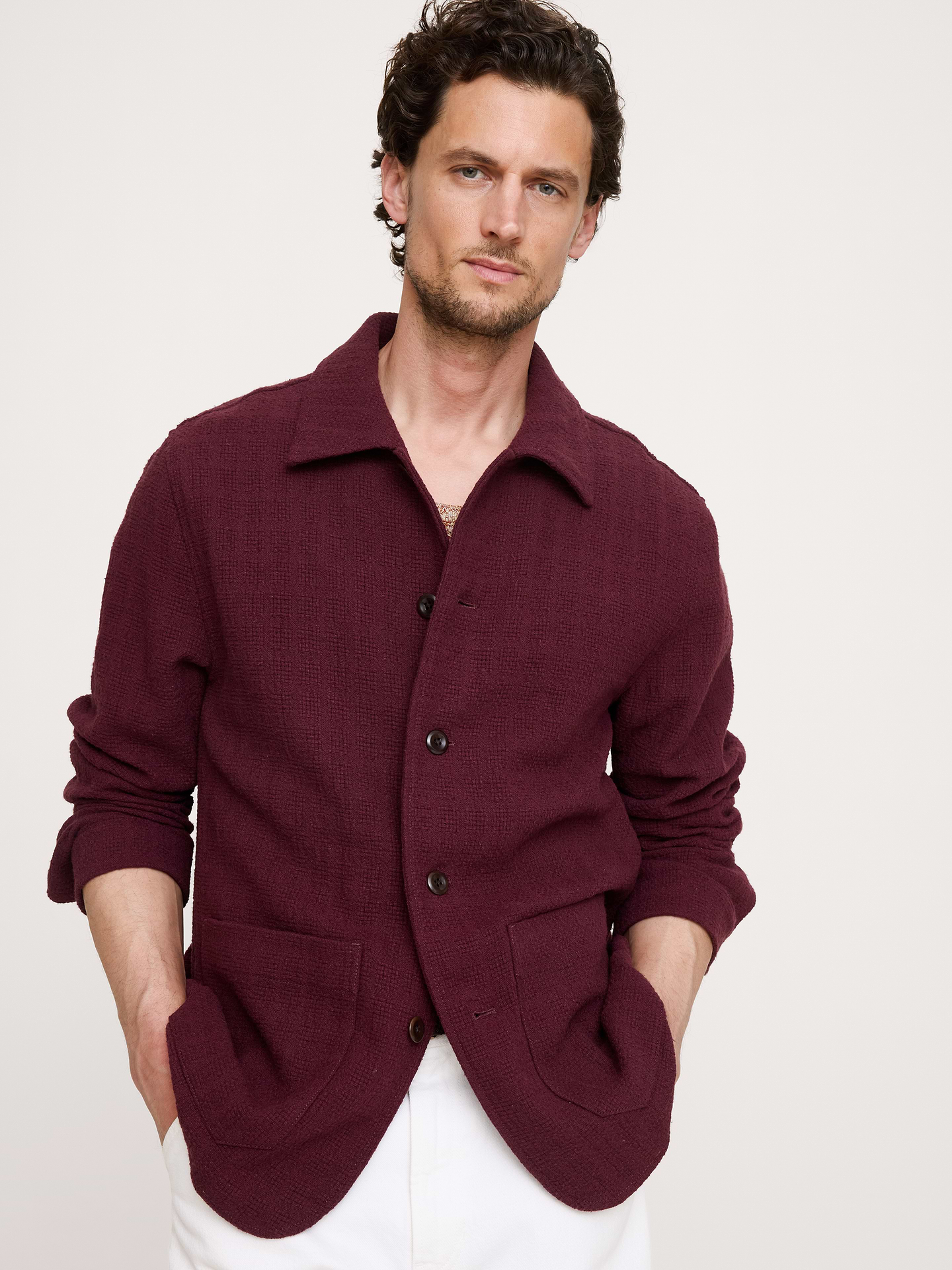 L'image numéro 1 présente Veste-chemise en tissu à effet natté