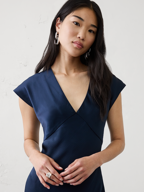 Flutter-Sleeve Maxi Dress