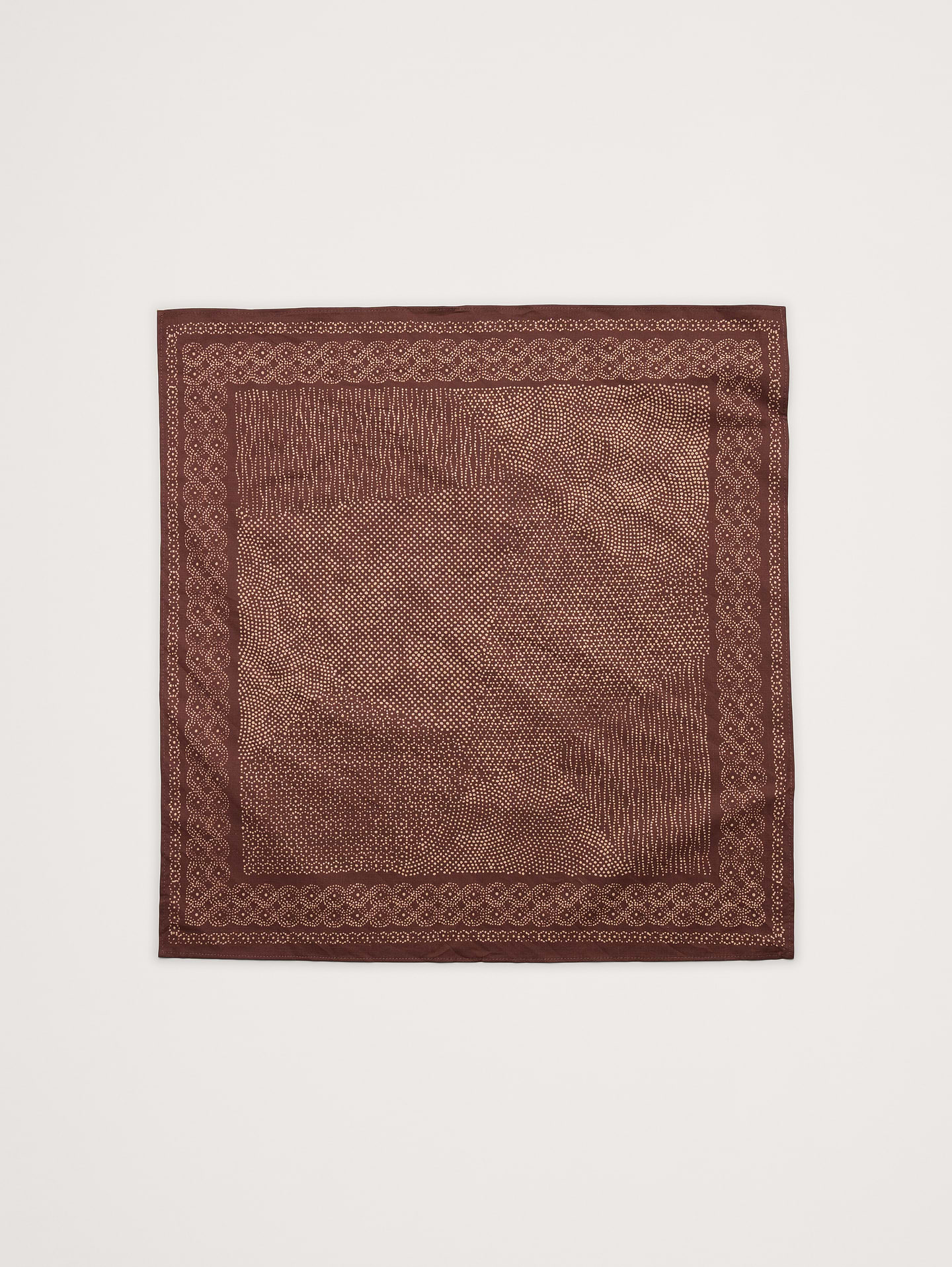 L'image numéro 1 présente Bandana signature