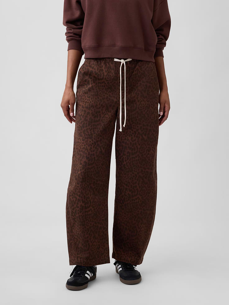 Image number 2 showing, Mid Rise Print Pull-On Barrel Jeans