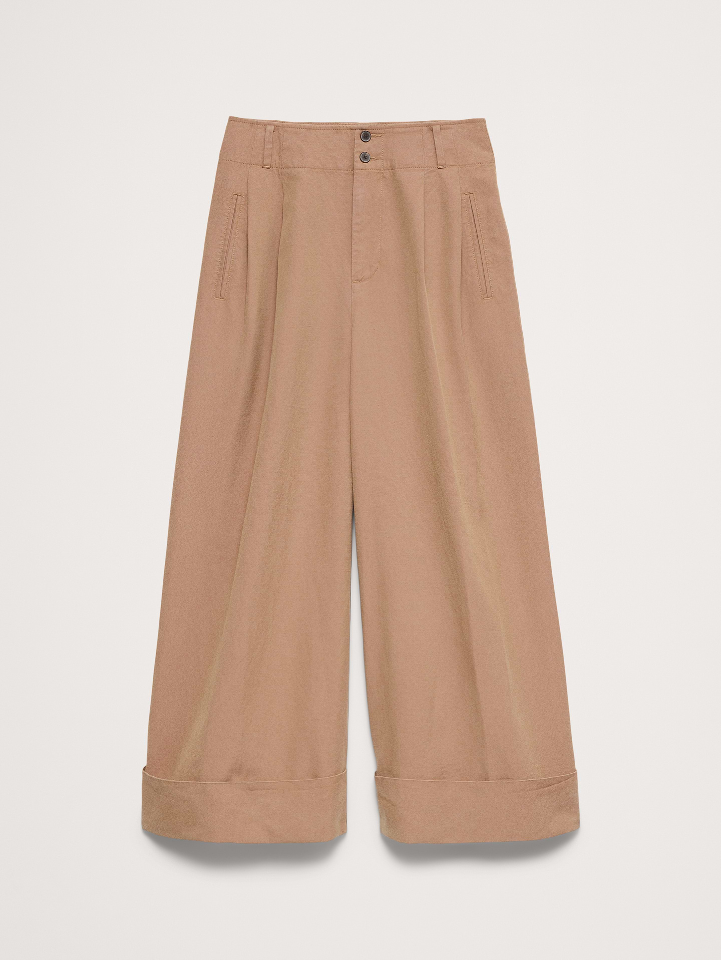 L'image numéro 5 présente Pantalon court à taille haute et jambe large en TENCEL™, coton et lin