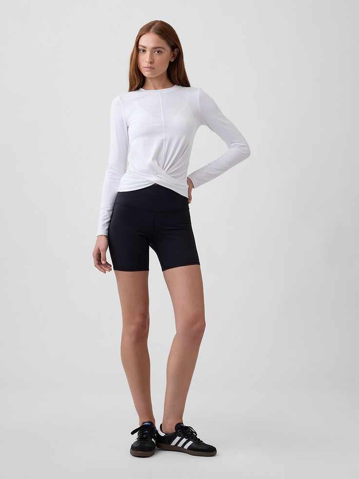 Image number 3 showing, GapFit Brushed Jersey Crossover Top