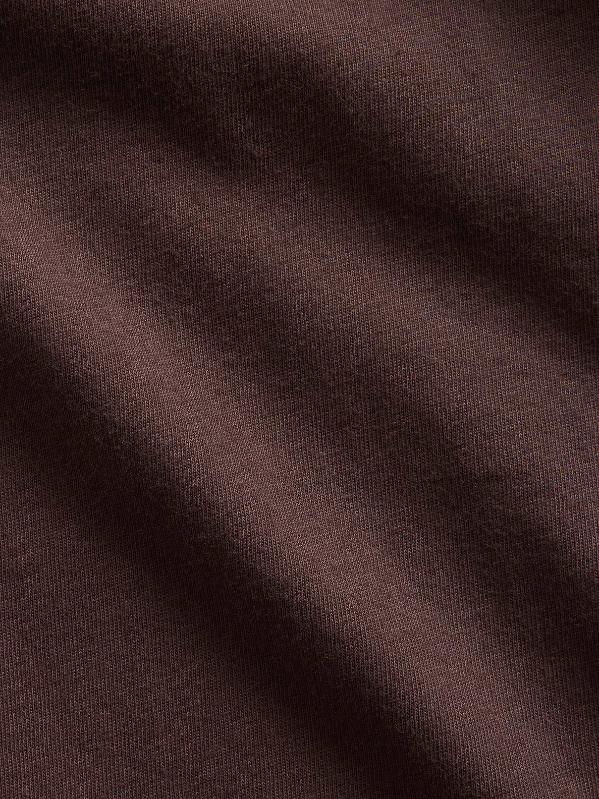 L'image numéro 4 présente T-shirt classique