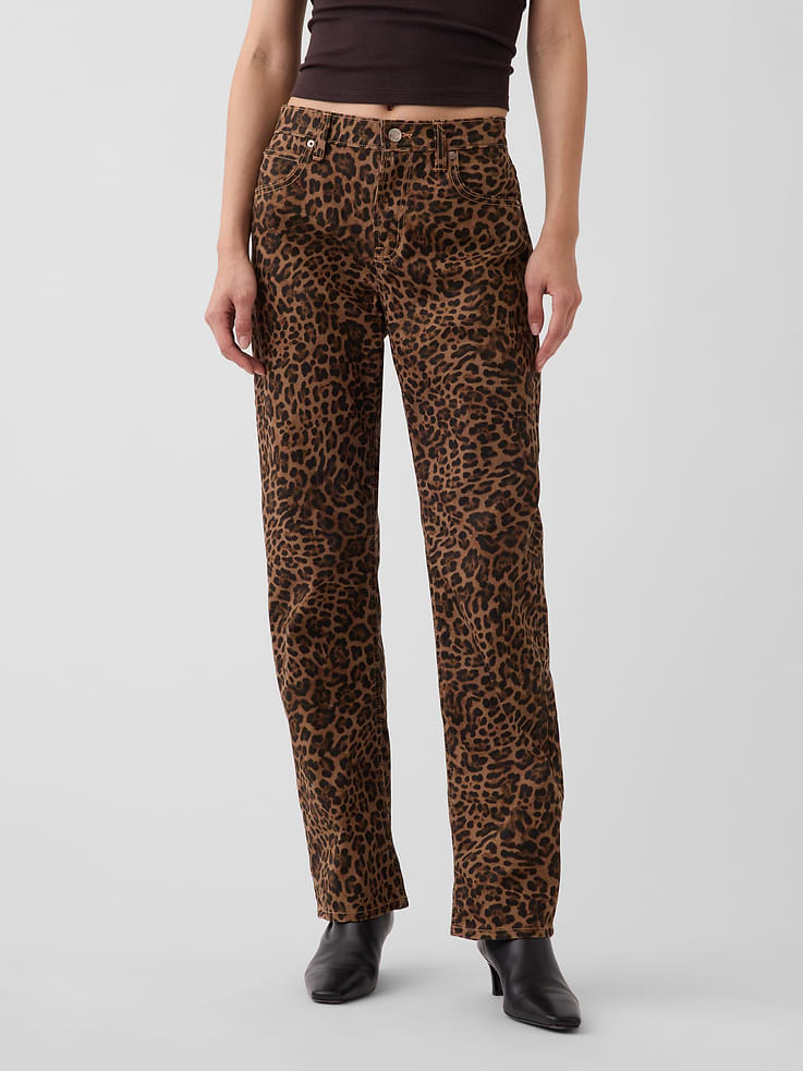 Image number 2 showing, Mid Rise Straight Taper Leopard Jeans