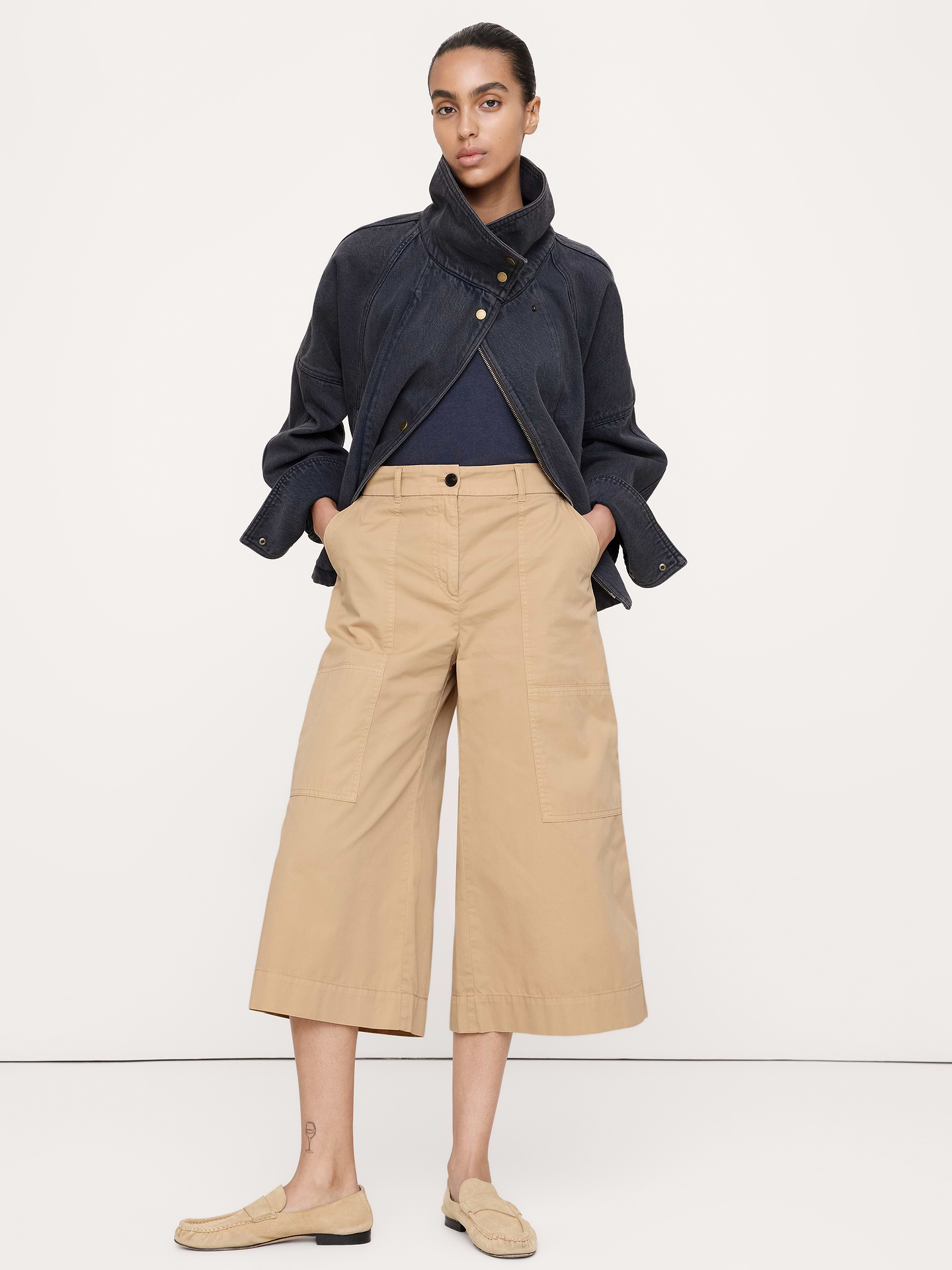 L'image numéro 1 présente Pantalon gaucho en sergé de coton
