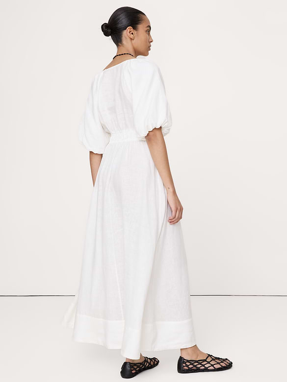 Robe longue à manches bouffantes en lin